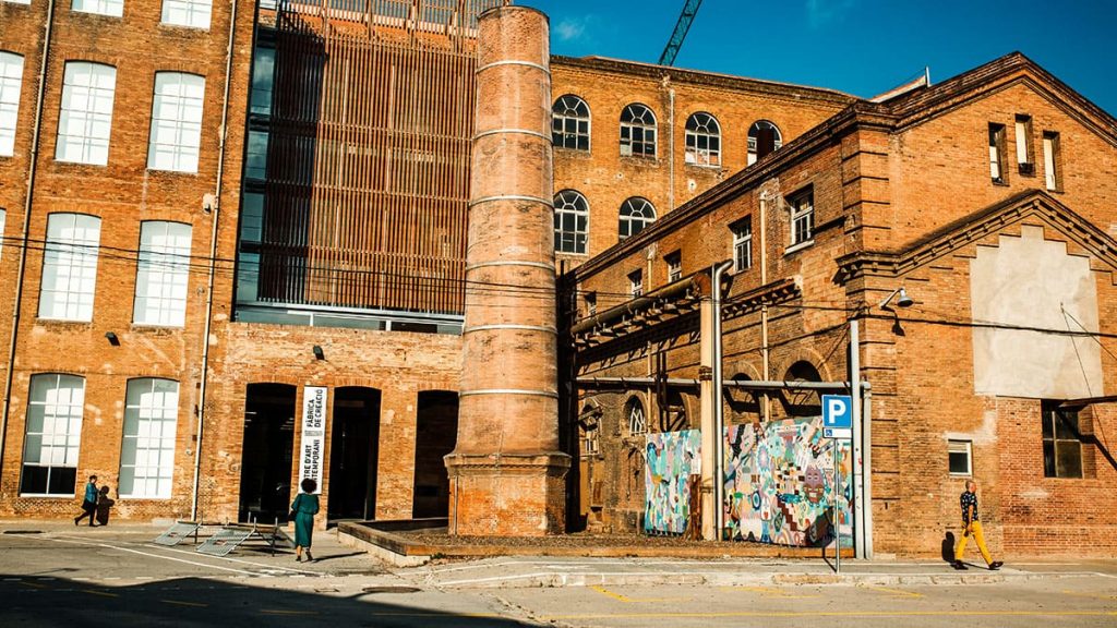 Vista exterior de la Fabra i Coats