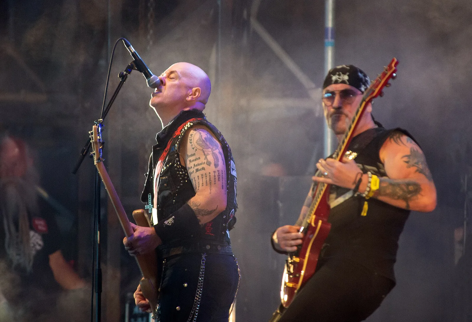 Tony «Demolition Man» Dolan y Jeff «Mantas» Dunn: Venom Inc. en el Hellfest de 2019. Foto: Selbymay (CC BY-SA 4.0), vía Wikimedia Commons